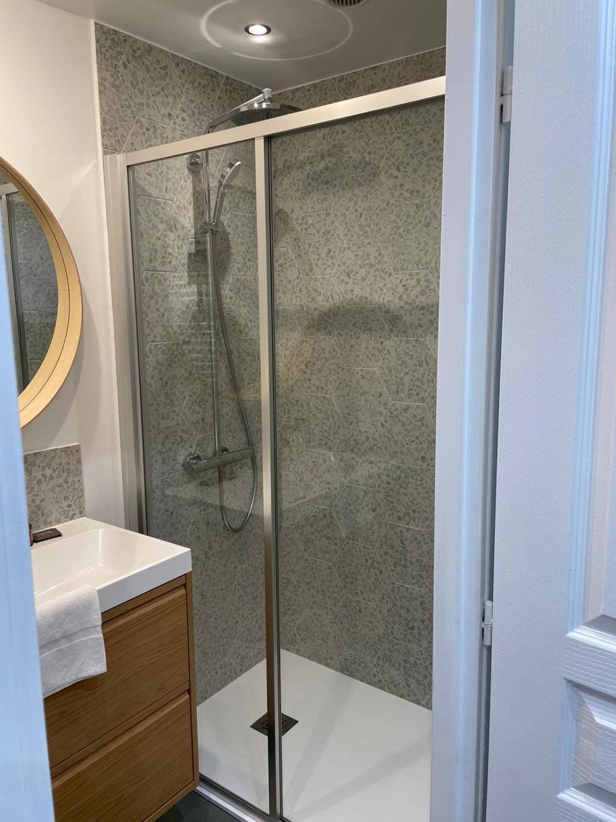 Studio 4P Calme/Full Equipped/Charonne/Perelachese Paris Eksteriør bilde